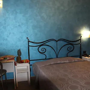 House Beatrice 2* Милан